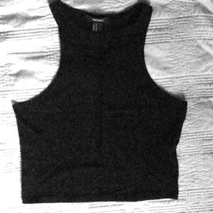 Black crop top! 🌚